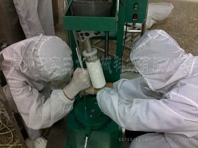 研磨機的檢查每個細節(jié)都不放過